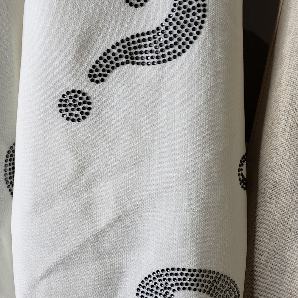 L'atiste  Pantsuit with Rhinestone Questionmarks - Picture 8 of 11
